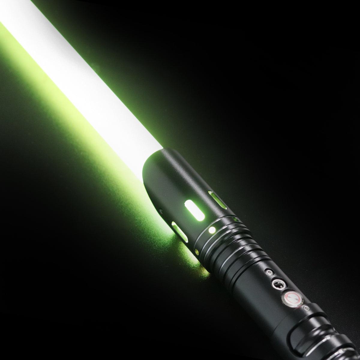 RGB Lichtschwert Hannibal mit 12 Sound Funktionen inkl. Smooth Swing und Swing On - SABER KING FX LIGHTSABERS®