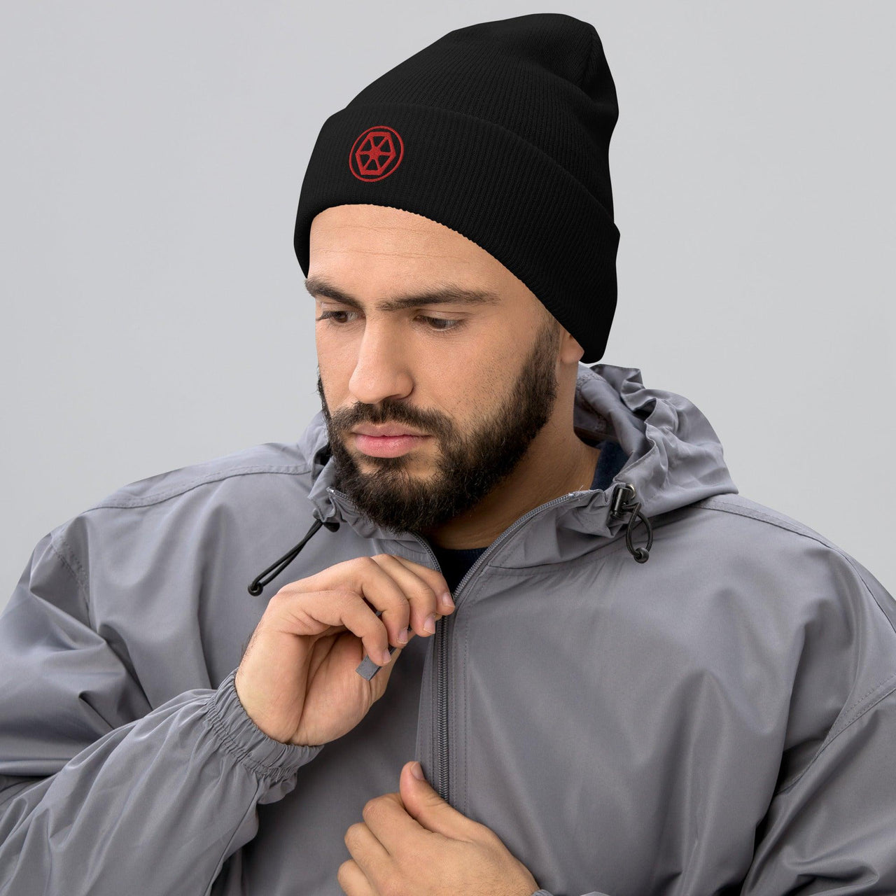 Cuffed Beanie imperiales Logo Design bestickt - SABER KING FX LIGHTSABERS®